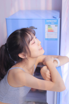 三田佳子